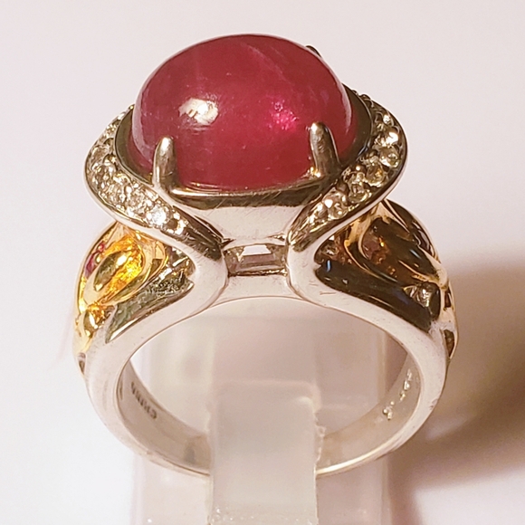 Host Pick 💫Extremely Rare Estate Victoria Wieck Ruby and Topaz Two toned Ring - Picture 6 of 10